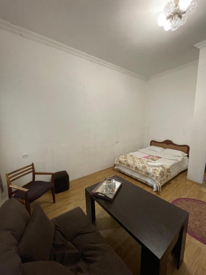 Leila Apartment Тбілісі Екстер'єр фото